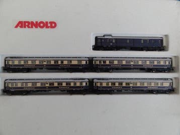 Arnold N - 0143 - Modeltrein personenwagonset (1)