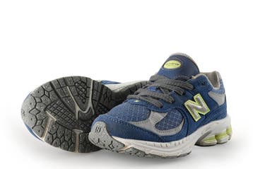 New Balance Sneakers Jongens in maat 30 Blauw, Verzenden, Jongen of Meisje, Schoenen, Zo goed als nieuw