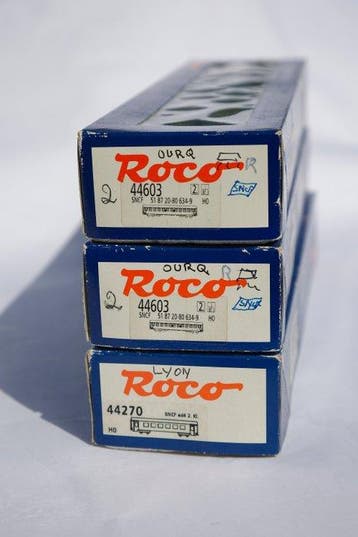 Roco H0 - 44603 / 44270 - Wagon de passagers pour trains