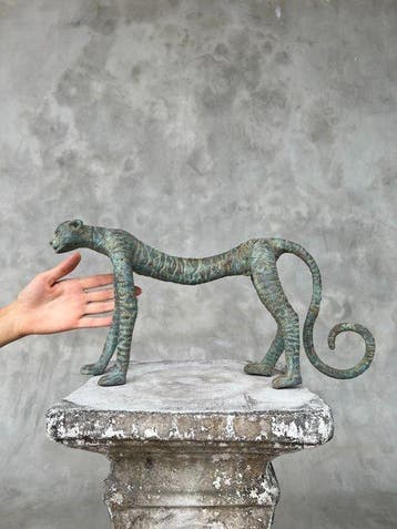 sculptuur, NO RESERVE PRICE - Elegant Sculpture of an