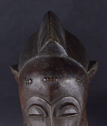 Het ceremoniële masker van Djé - Yaure - Ivoorkust