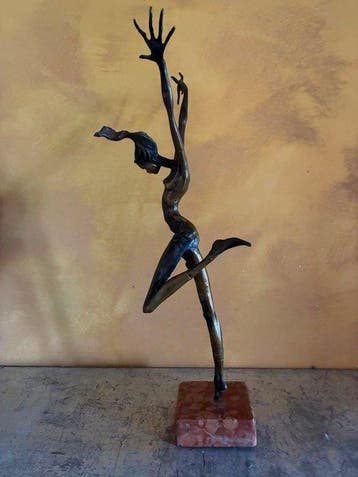 Nuccio Fontanella (1936-2005) - Ballerine (coppia sculture)
