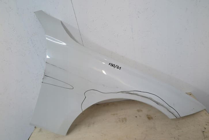 BMW F30 F31 rechter voorste spatbord, Auto-onderdelen, Carrosserie, Gebruikt, Verzenden