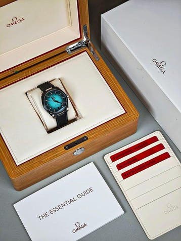 Omega - Seamaster Aqua Terra 150M - 220.32.41.21.03.001 -, Nieuw