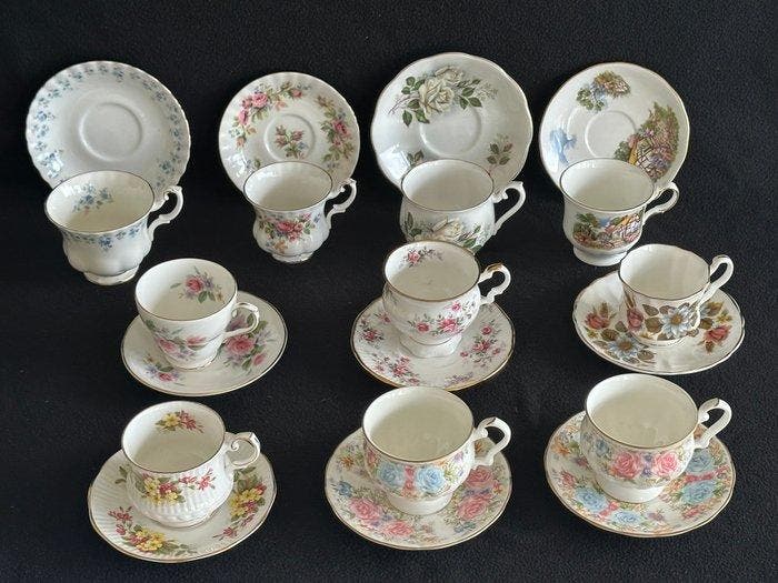 Royal Albert - Drinkservies (20) -  MEMORY LANE ,, Antiquités & Art, Curiosités & Brocante