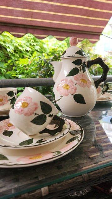 Villeroy & Boch - Wildrose - Service à café (21) - Céramique, Antiek en Kunst, Antiek | Meubels | Tafels