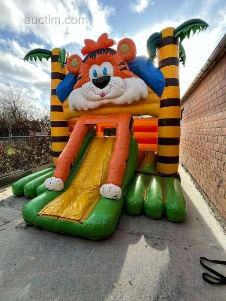 Springkasteel Boing Inflatables Tijger, Hobby en Vrije tijd, Feestartikelen | Verhuur, Ophalen