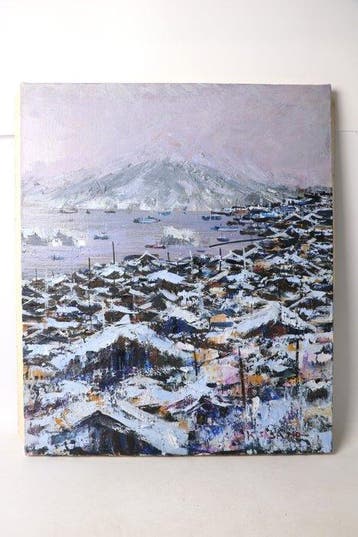 Textuurrijk olieverfschilderij – sneeuwachtig kustlandschap