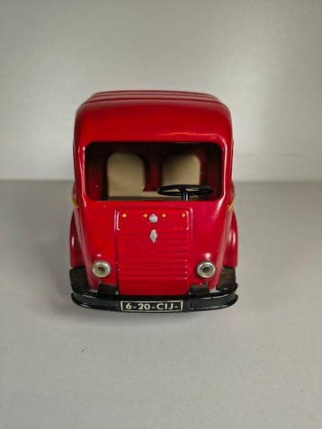 CIJ - French toy truck the CIJ Renault 2.5 Ton -