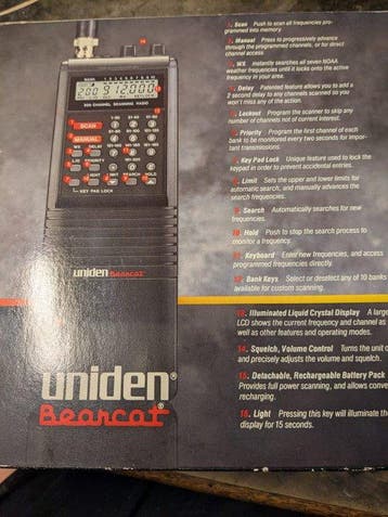 Uniden - Bearcat UBC200XLT vintage scanner - Set, Nieuw
