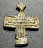 Viking periode Lood Zeer zeldzaam kruis met een uiterst