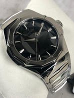 Hublot - Classic Fushion Orlinski Titan Automatic -, Handtassen en Accessoires, Horloges | Heren, Nieuw