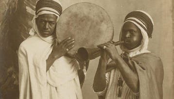 Attr. JP. Sebah (XIX) - Musiciens soudanais dEgypte