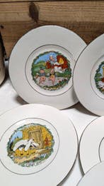 o - Bord (9) - Creamware - Walt Disney, Antiek en Kunst