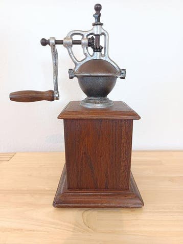 Koffiemolen - Hout, Brons