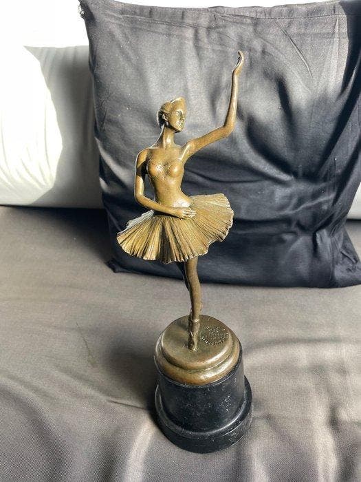 J.A. Houdon - Sculpture, Danseres - 21 cm - Bronze peint à, Antiek en Kunst, Curiosa en Brocante