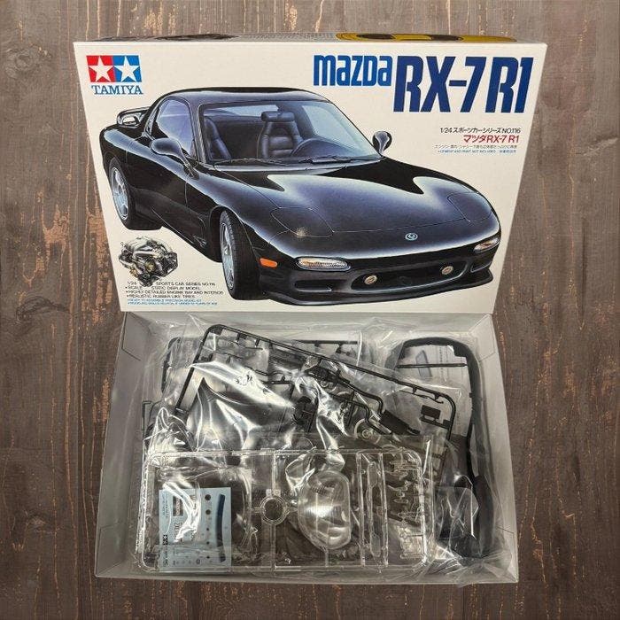 Tamiya - Speelgoedauto 1/24 SCALE Vintage Sports Car Series, Hobby en Vrije tijd, Modelauto's | 1:5 tot 1:12