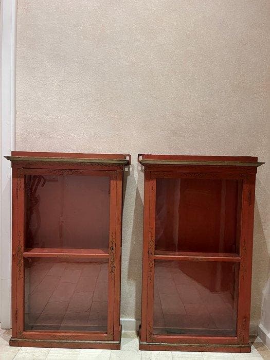 Vitrine - Hout - Hoogte: 99 cm, Antiek en Kunst, Antiek | Overige Antiek