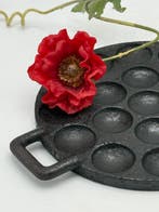 Antieke gietijzeren poffertjespan – Koopmans Meelfabriek