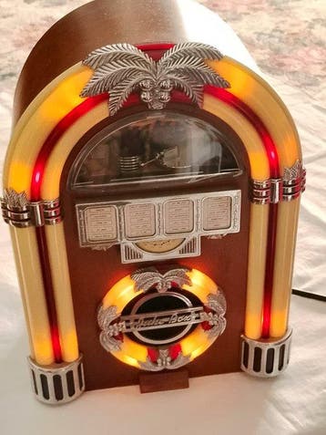 Alfa Tronic - JB02 Repro Jukebox Tabletop Radio Radio