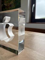 Collectie van memorabilia - Apple 10-Year Service Award
