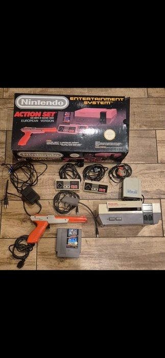 Nintendo - Nes - Nintendo Entertainment System Action Set -, Nieuw