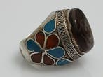Grote maat vintage handgemaakte zilveren ring - Zegelring -, Antiek en Kunst