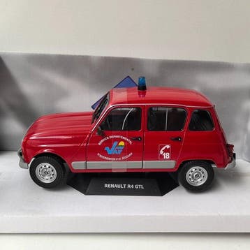 Solido 1:18 - Voiture miniature - Renault R4 GTL, Nieuw