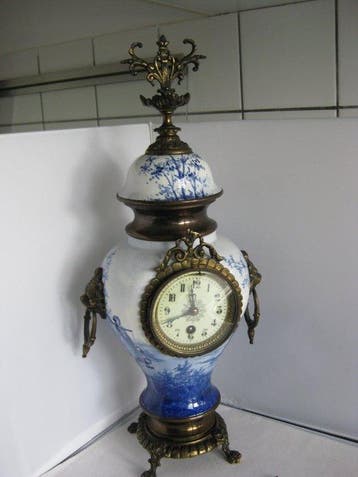 Vaas pendule - Faïence - 1850-1900