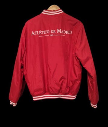 Atlético de Madrid - Fútbol - Veste, Nieuw