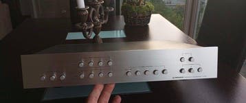 Pioneer - U-24 Audiocomponent