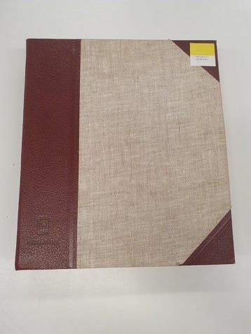 Monde - Collection en 21 albums & carnets de timbres et