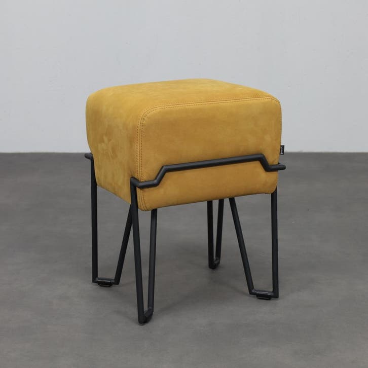 Puik Design Low Stool Bokk In Leather By Ka-lai Chan For, Maison & Meubles, Tabourets, Envoi