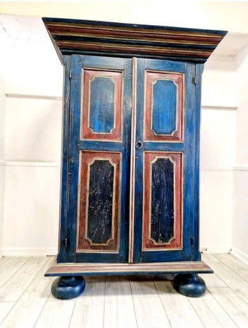 Kast - hard hout - Antieke geschilderde kast