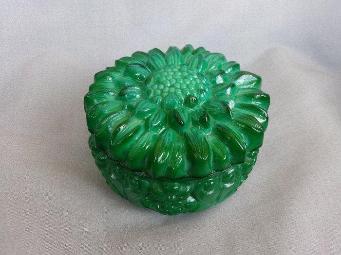Curt Schlevogt attr. - Sieradendoos - Malachite Glass - Art, Antiek en Kunst, Kunst | Designobjecten