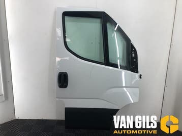 Portier 2Deurs rechts Iveco New Daily O248810, Nieuw