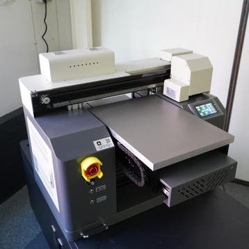 A3+ Watergekoelde UV-printer (printoppervlakte 35x50 cm), Computers en Software, Nieuw