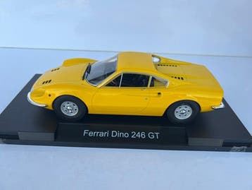 Model Car Group 1:18 - Modelauto - Ferrari Dino 246 GT 1969, Nieuw