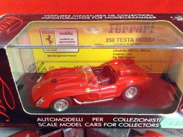 Bang 1:43 - Model raceauto (4) - #7107 Ferrari 250TR Prova