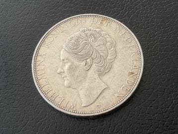 Nederland. Wilhelmina. 2 1/2 Gulden 1933 Grofhaar (