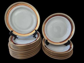 Bardet Limoges France - Alfred Lanternier - Tafelservies