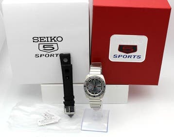 Seiko - 5 Sports Limited Edition Automatic 24 Jewels Box &