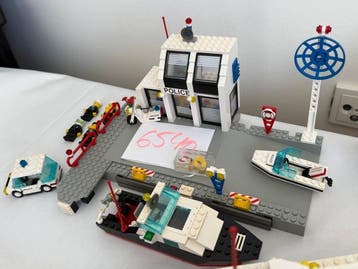 Lego Set - Classic Town - Lot de 7 sets LEGO Police vintage