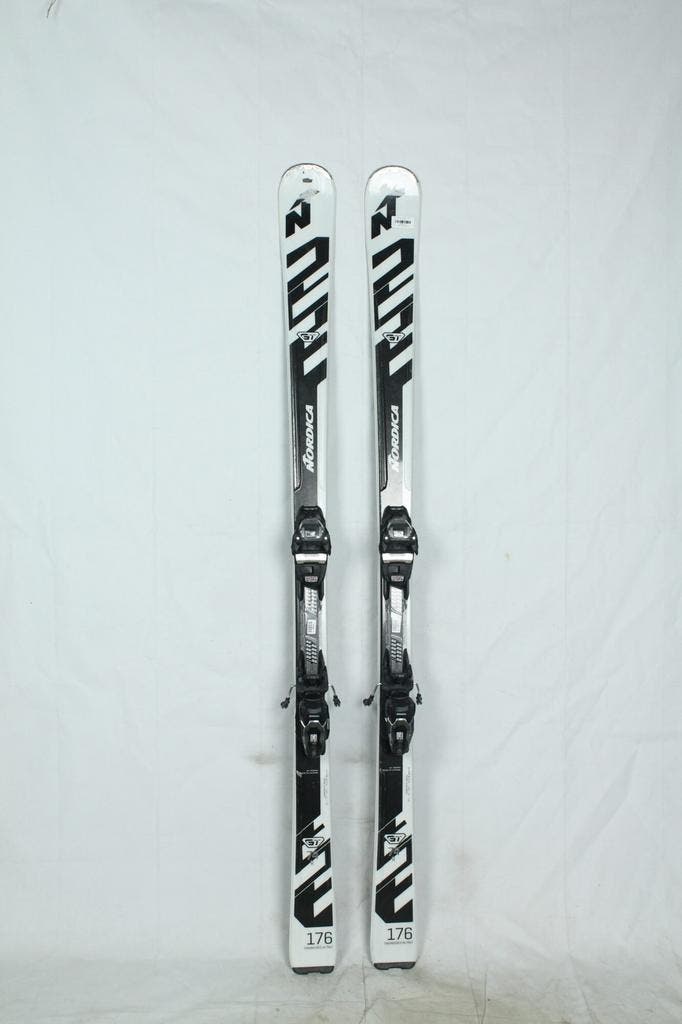 Refurbished - Ski - Nordica GT74R - 176, Sport en Fitness, Skiën en Langlaufen, Ski, 160 tot 180 cm, Gebruikt, Nordica, Ski's