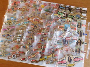Uitgebreid Assortiment Sigarenbandjes Gesorteerd uit vele