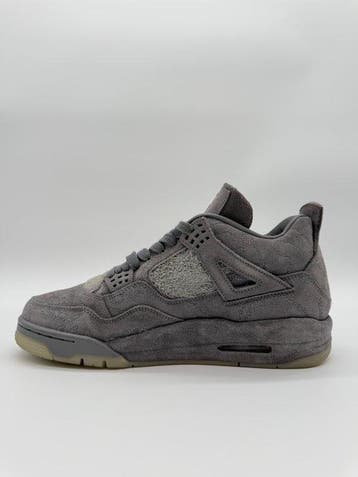 Air Jordan - Jordan 4 Retro Kaws Grey EU 43 - Sneakers -, Kleding | Heren, Schoenen, Nieuw
