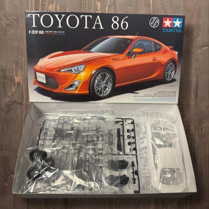 Tamiya - Speelgoedauto TOYOTA 86 - 2010-2020 - Japan, Hobby en Vrije tijd, Modelauto's | 1:5 tot 1:12