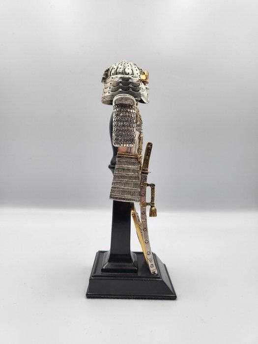 Armure miniature en étain et or 24 carats – Franklin Mint –, Antiek en Kunst, Curiosa en Brocante