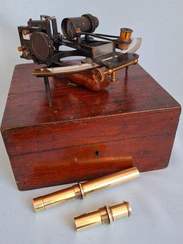 Vernier sextant - Messing, Hout - Heath & Co Ltd / Three, Antiquités & Art