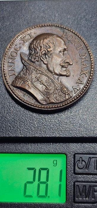Pauselijke Staat. Lot 3 Medals 1676-1737